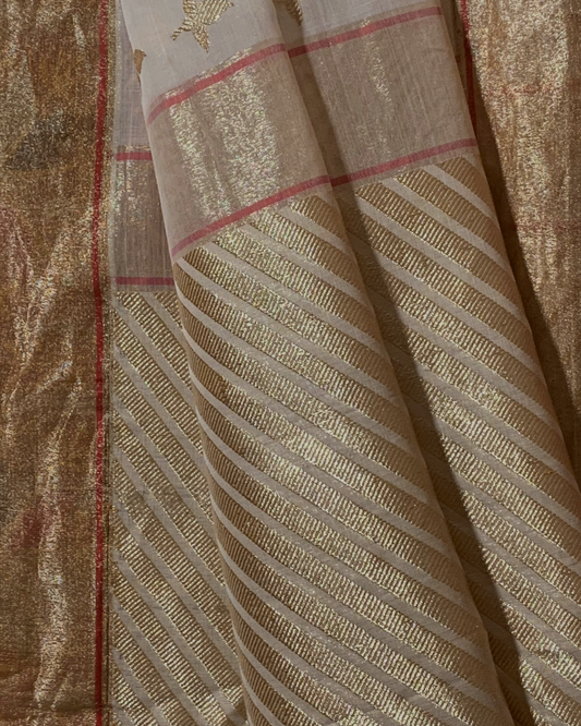 C Assam Handloom Silk Saree (Fabriqué sur commande)