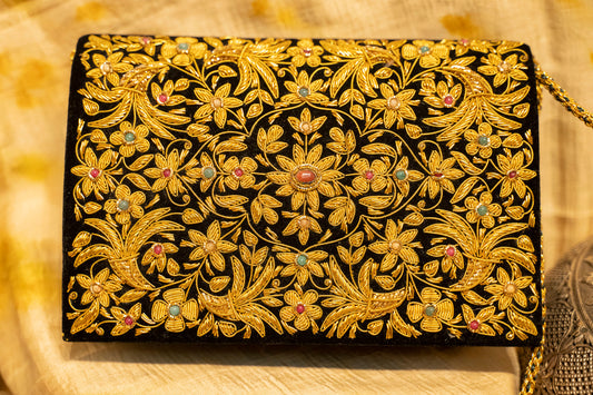 Gulsher Zardozi Clutch