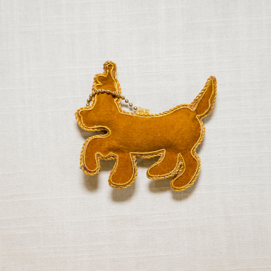 Étole en soie Eri moutarde tissée à la main | Rayé