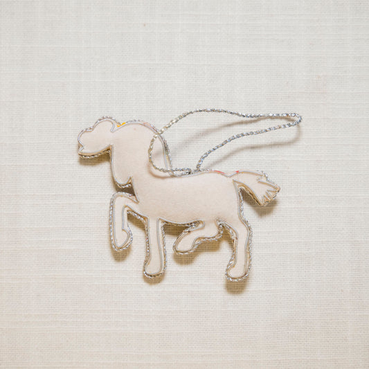 हाथ से बुना हुआ मस्टर्ड इरी सिल्क स्टोल | धारीदार