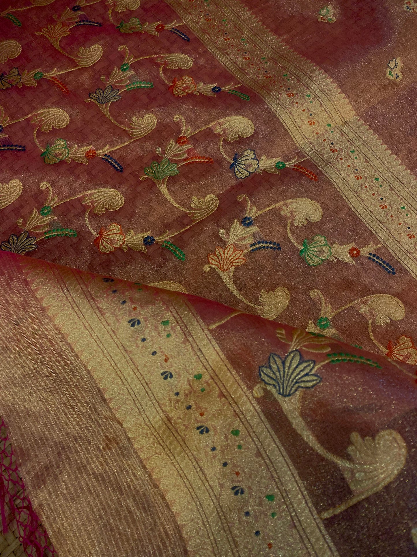 C Assam Handloom Silk Saree (Fabriqué sur commande)