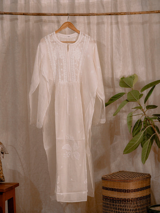 Zaina | Chikankari Cotton-Silk Kurta