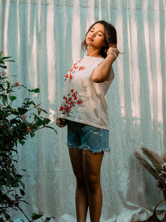 Fleur | Haut en coton kora brodé à la main