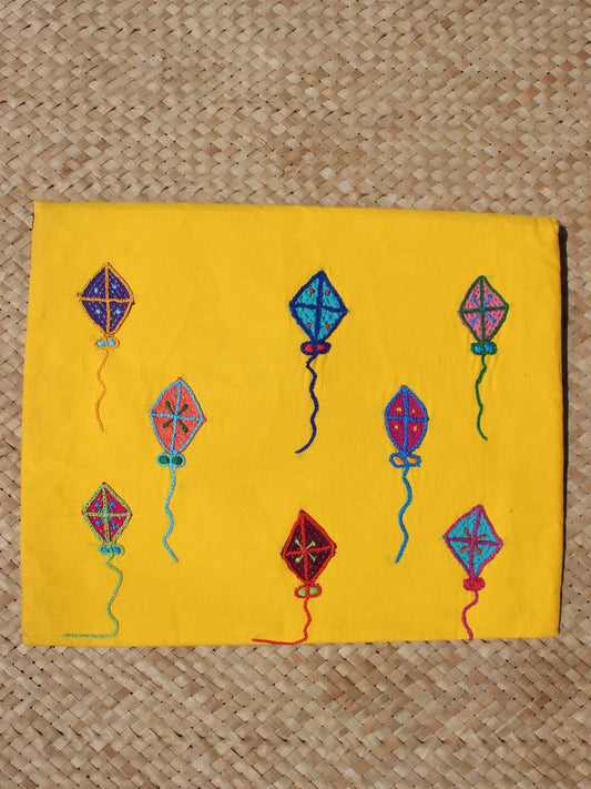 Kites Étui pour ordinateur portable fait à la main Jaune