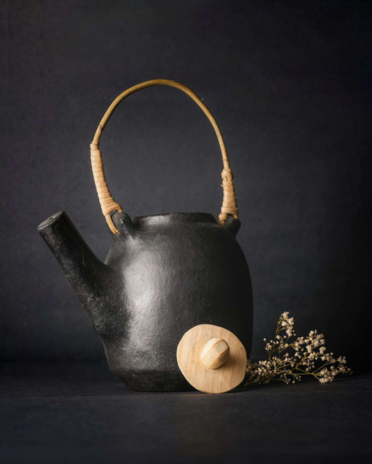 Longpi Black Pottery Stoneware long Kettle- 1.3L