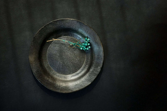 Longpi Black pottery stoneware quarter plate for everyday use