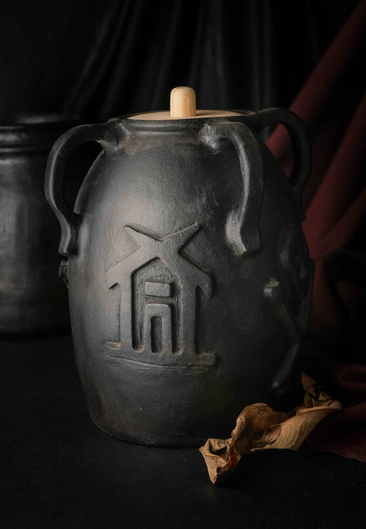Longpi Black Pottery Zam-Ancient brew pot with four handles