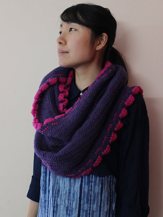 Hand Knitted Woollen Cowl