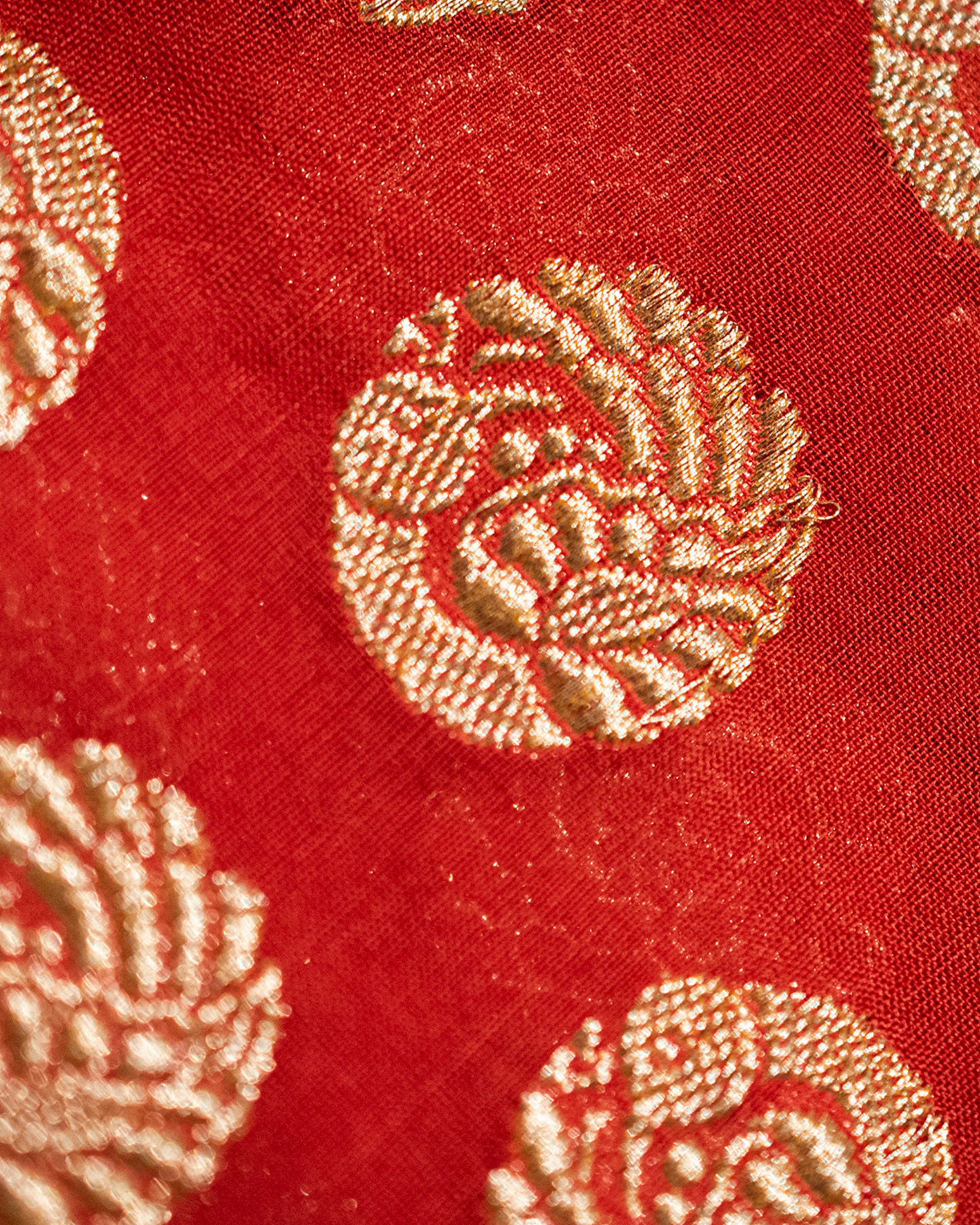 C Assam Handloom Silk Saree (Fabriqué sur commande)