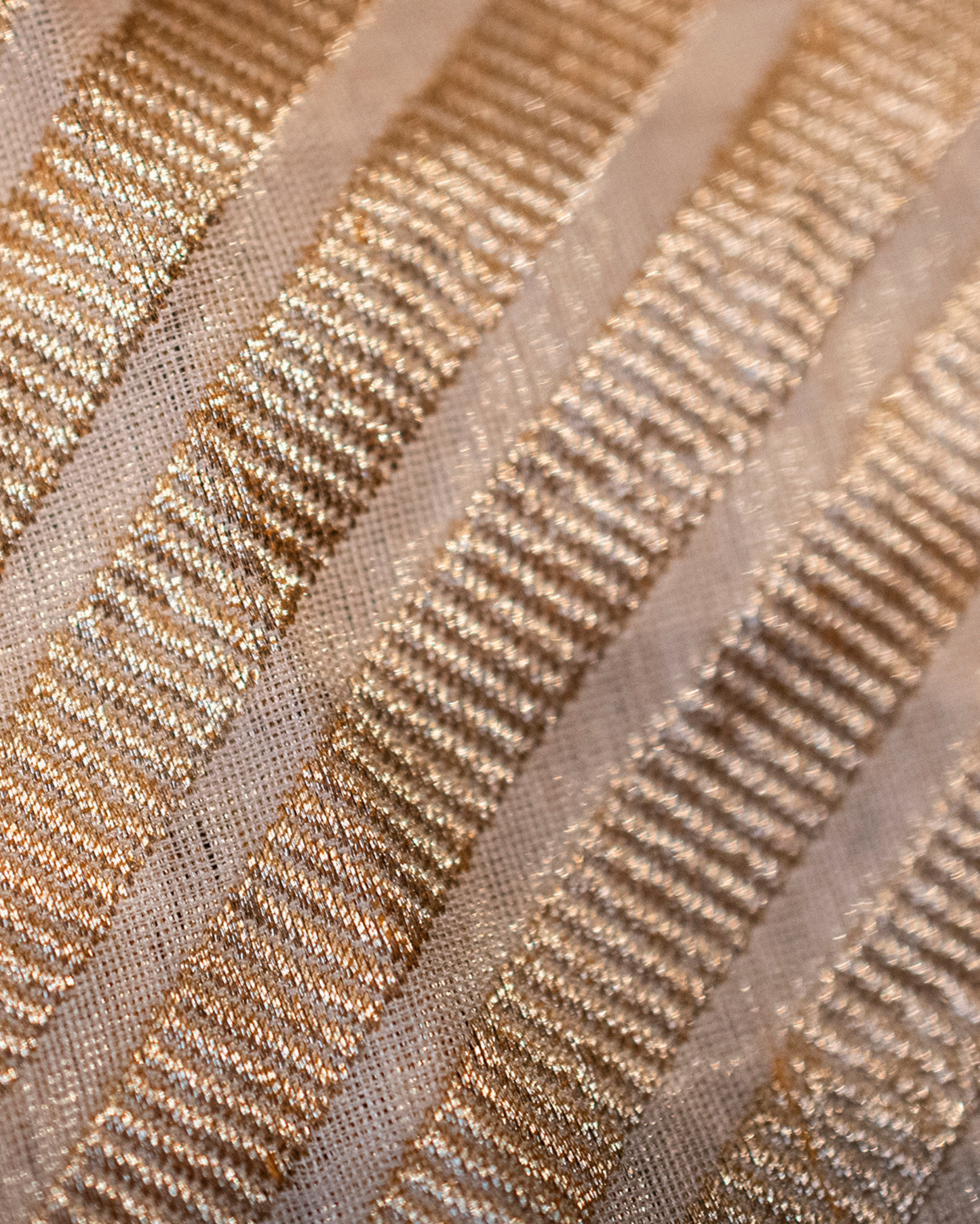 C Assam Handloom Silk Saree (Fabriqué sur commande)