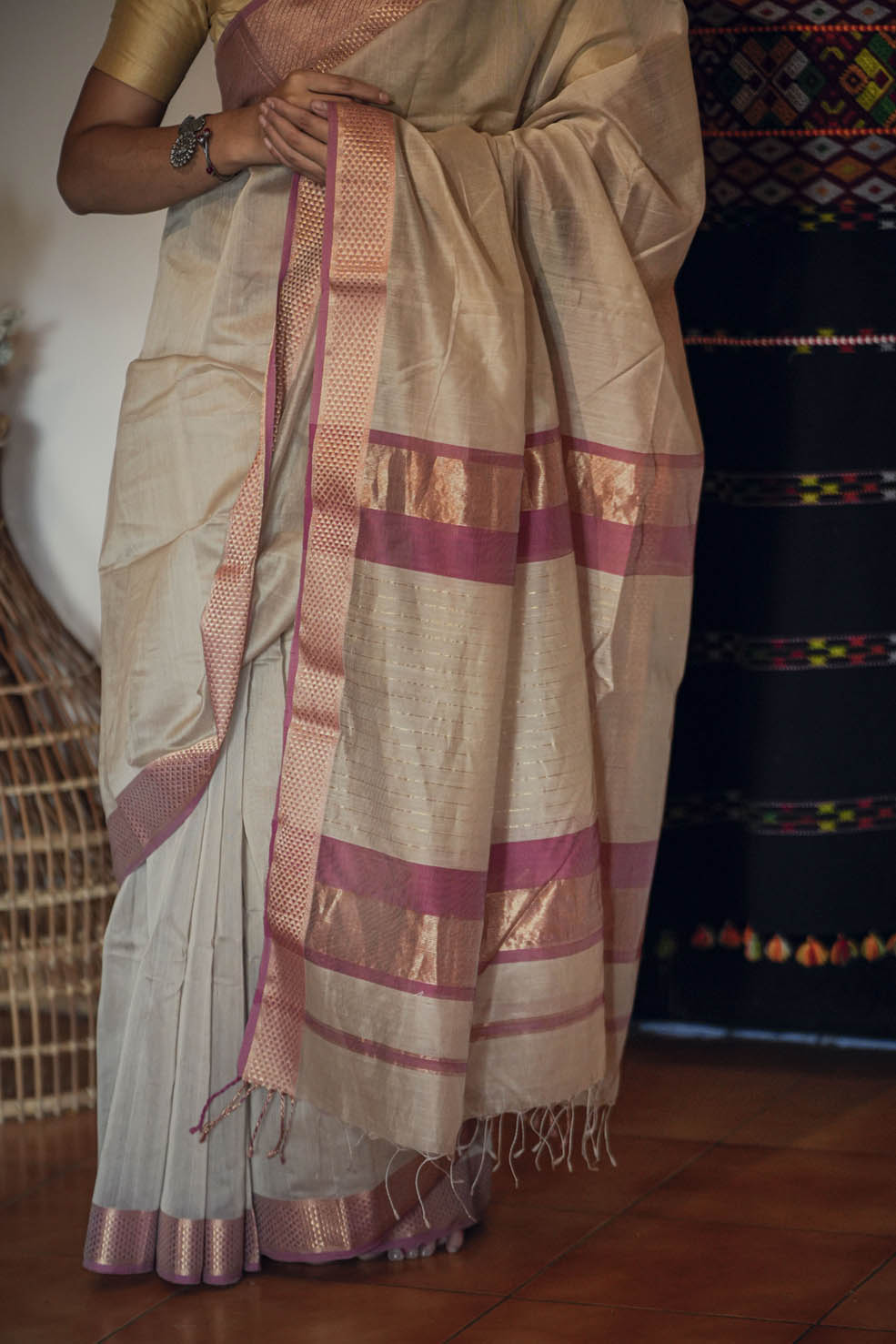 Cream-Pink Maheshwari Cotton-Silk Saree