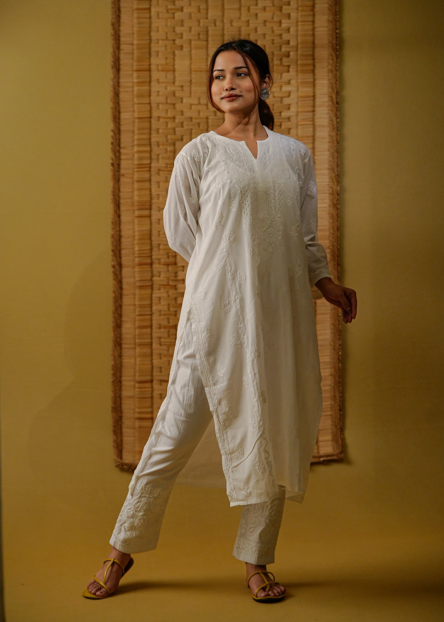 Dilnaz | Daraj Chikankari Clothing