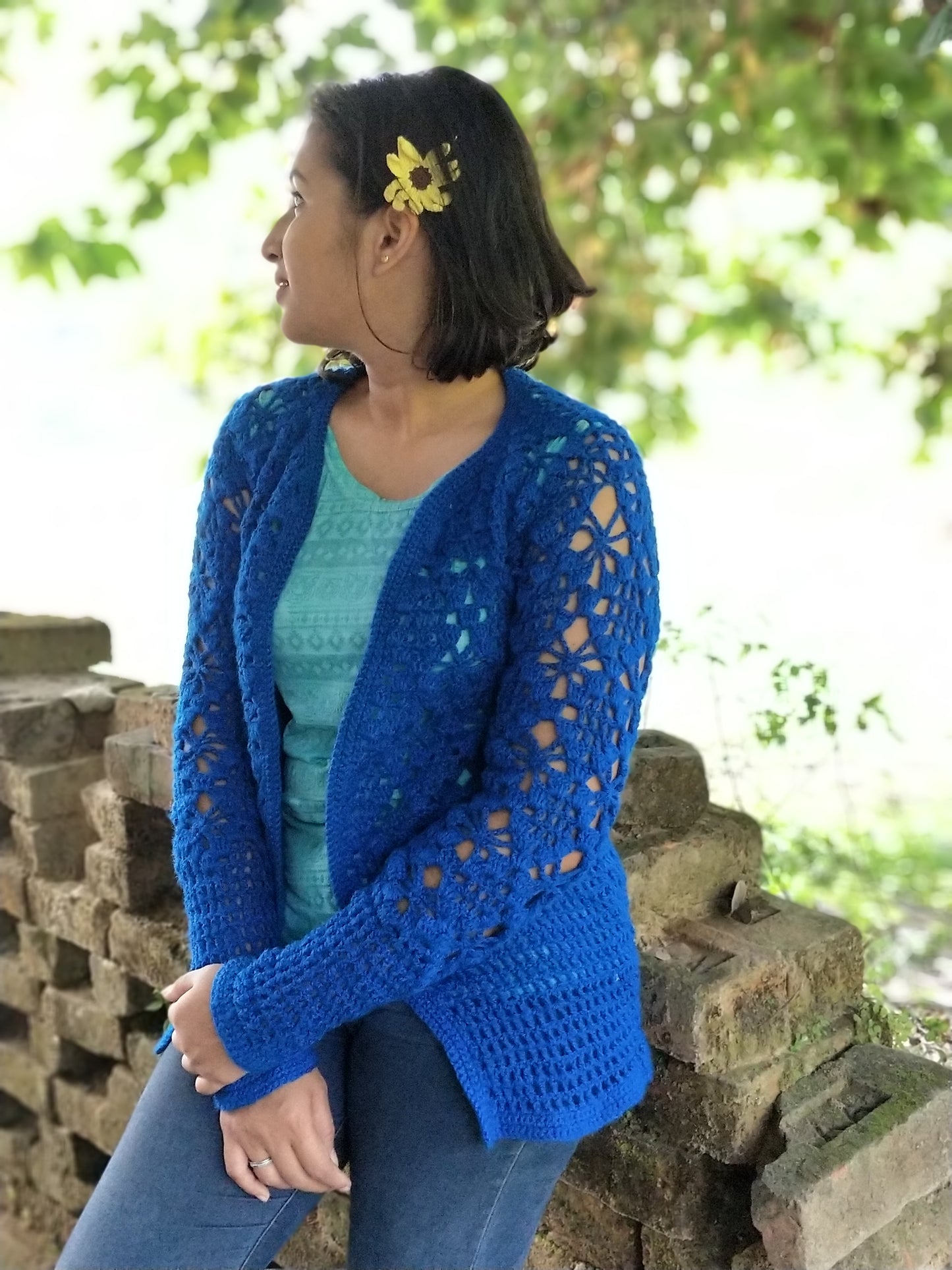 Hand Knitted Woollen Open Design Cardigan