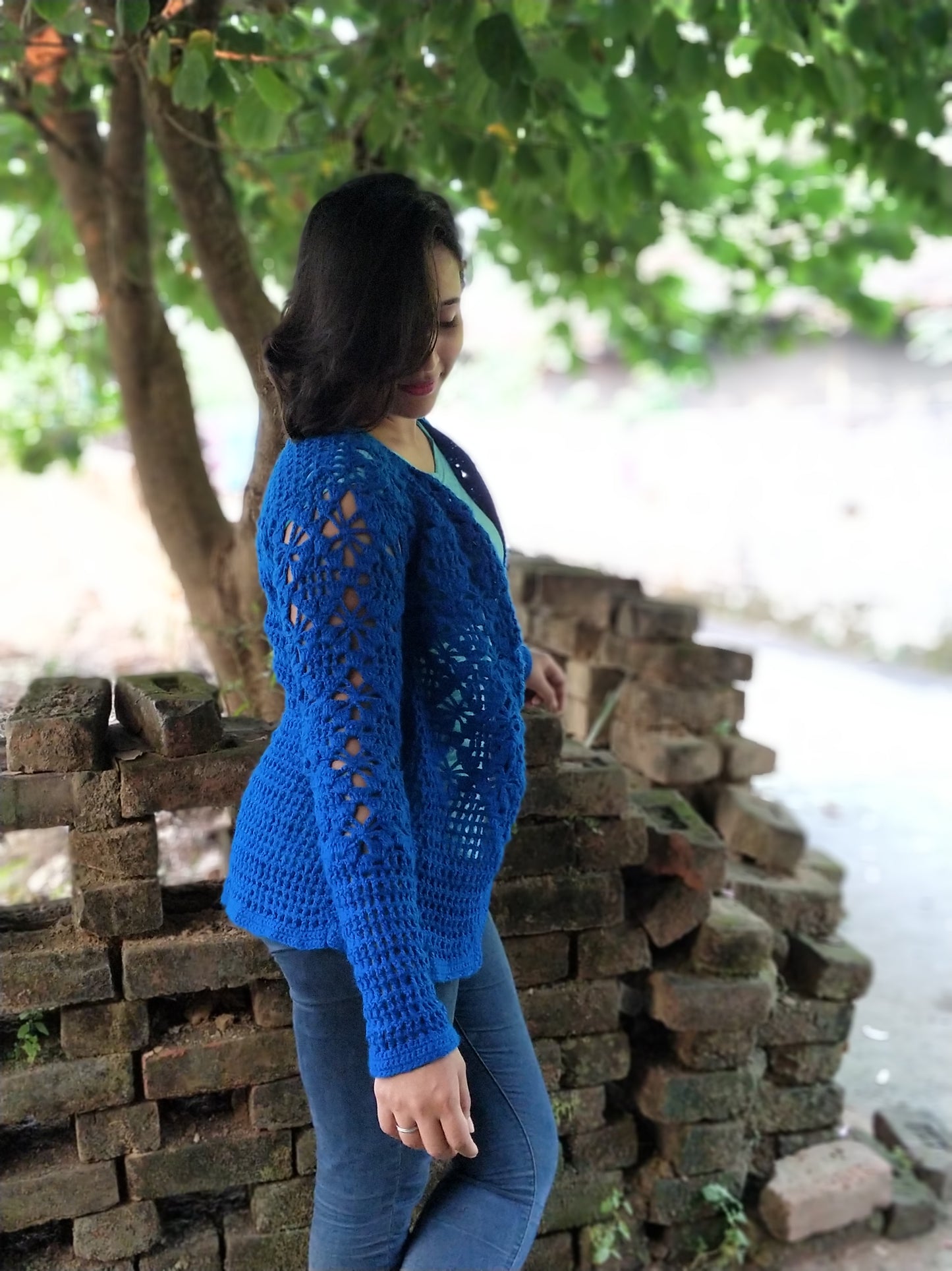 Hand Knitted Woollen Open Design Cardigan