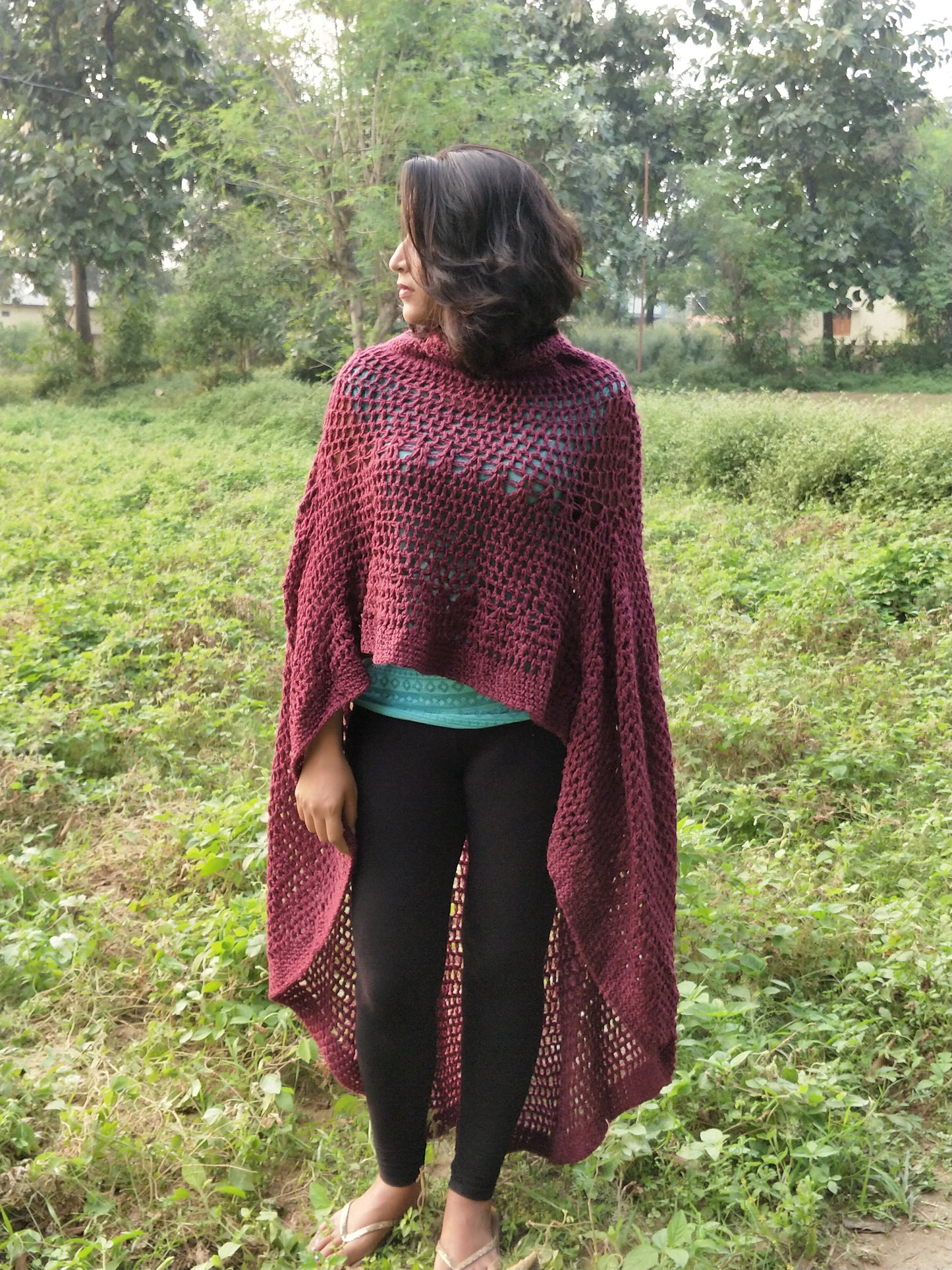 Hand Knitted Woollen Poncho- Mehroon