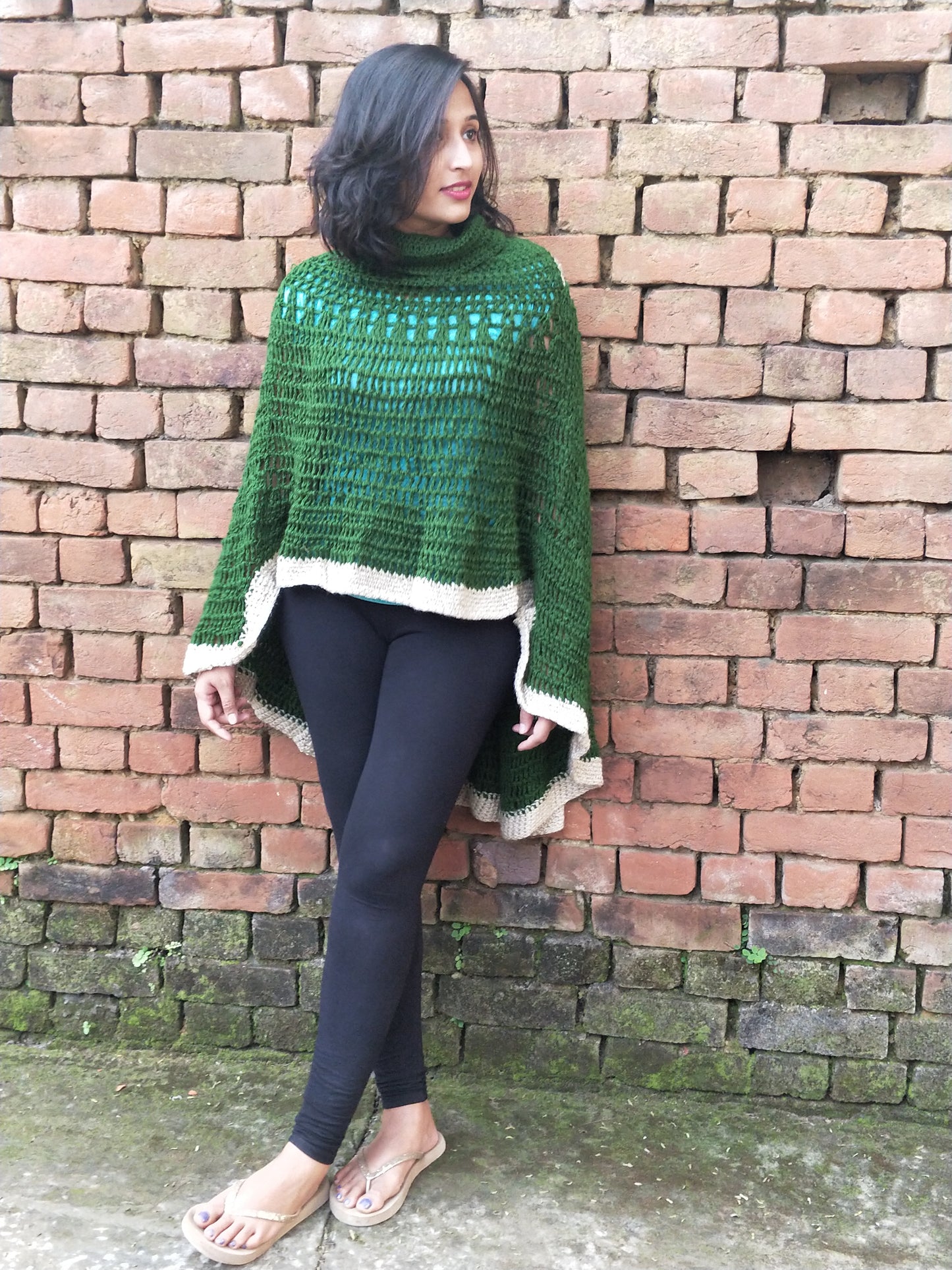 Hand Knitted Woollen Poncho- Green & White Border