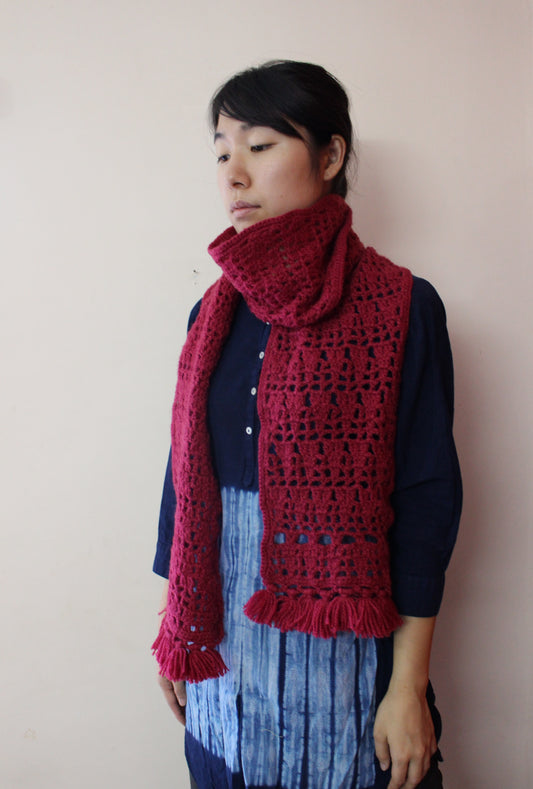 Hand Knitted Woollen Scarf- Mehroon