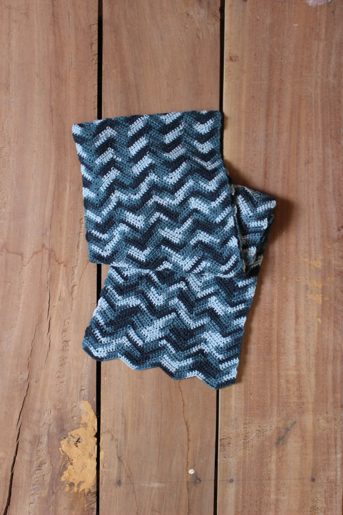 Hand Knitted Woollen Scarf- Patterned Blue