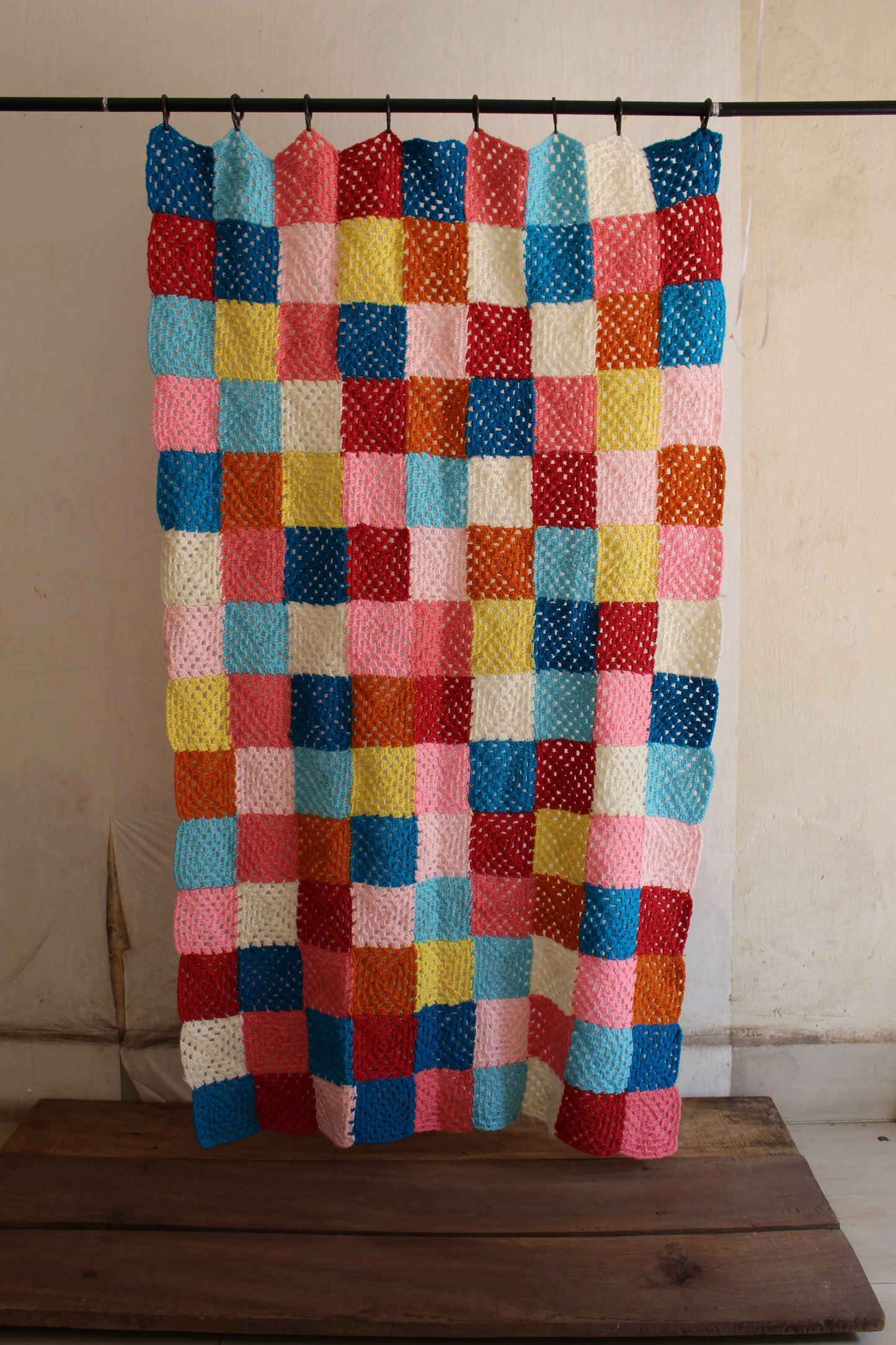 Hand Knitted Woollen Throws- Multicolour