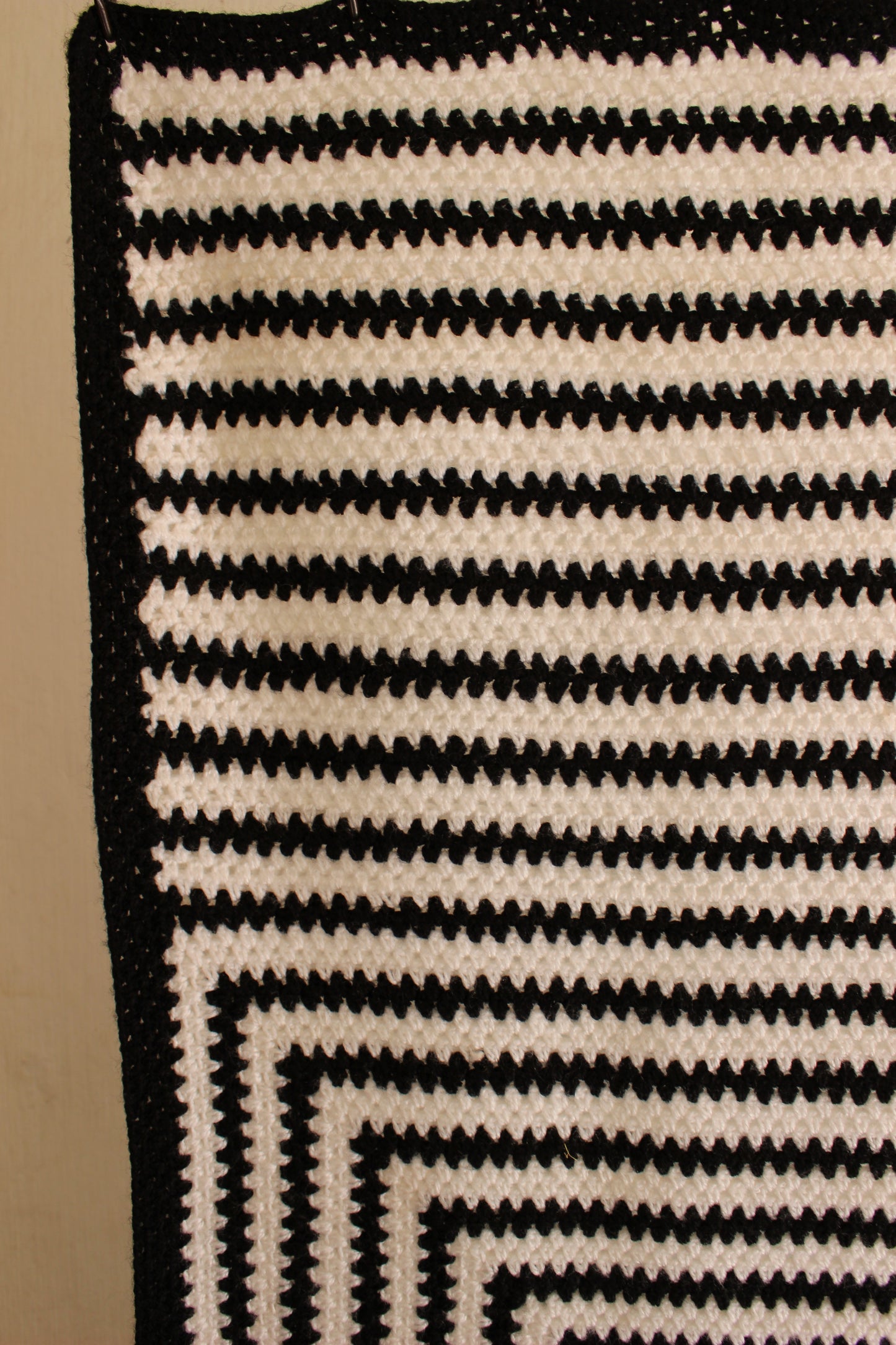 Hand Knitted Woollen Throws- Black & White