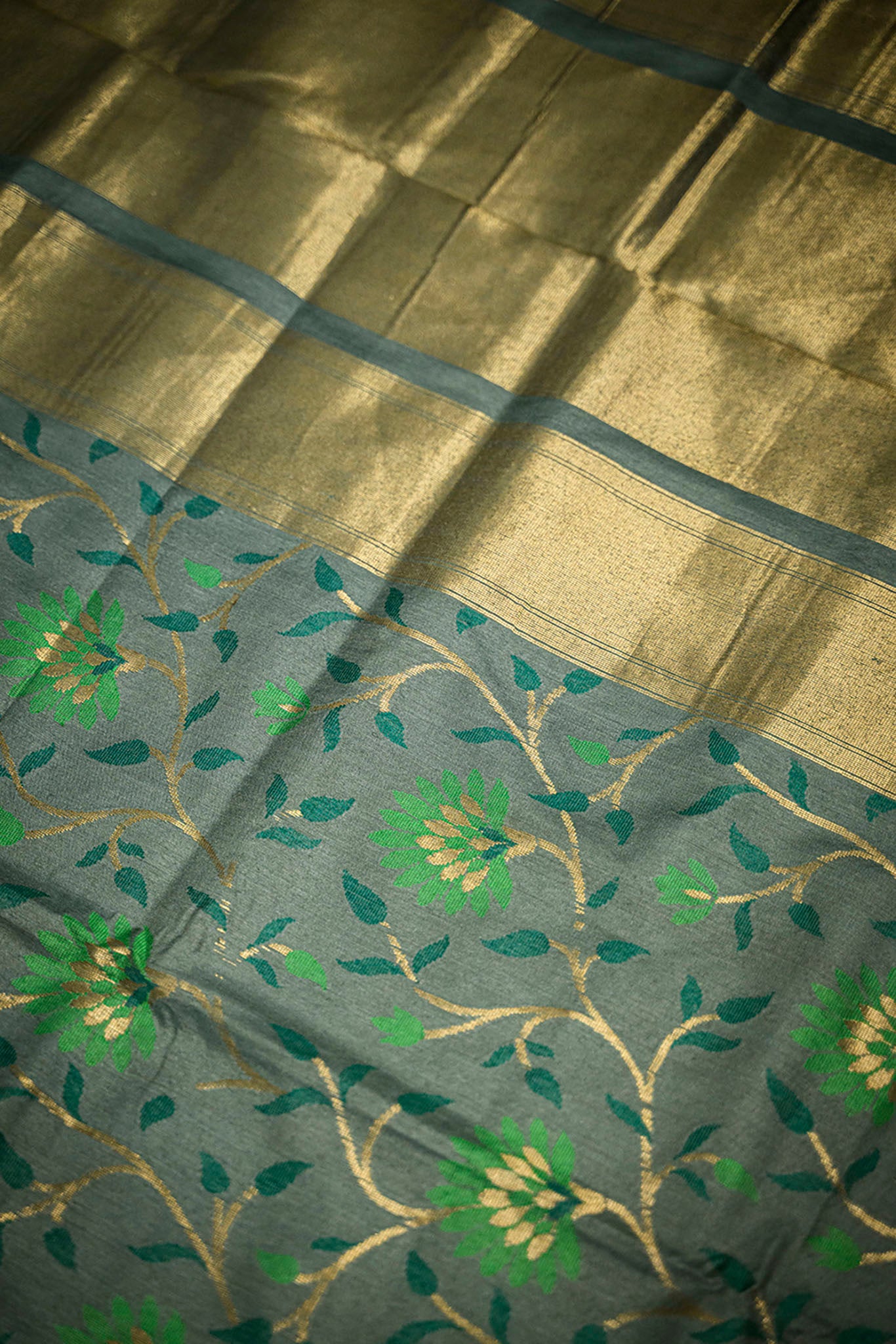 C Assam Handloom Silk Saree (Fabriqué sur commande)