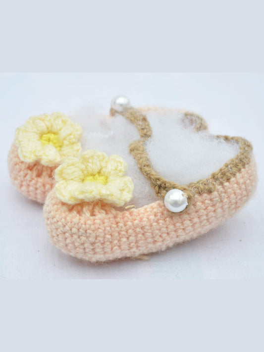 Hand Knitted Woollen Kids Shoes- Peach