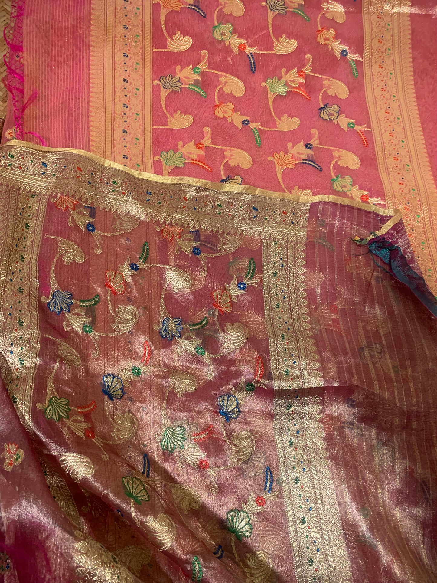 C Assam Handloom Silk Saree (Fabriqué sur commande)
