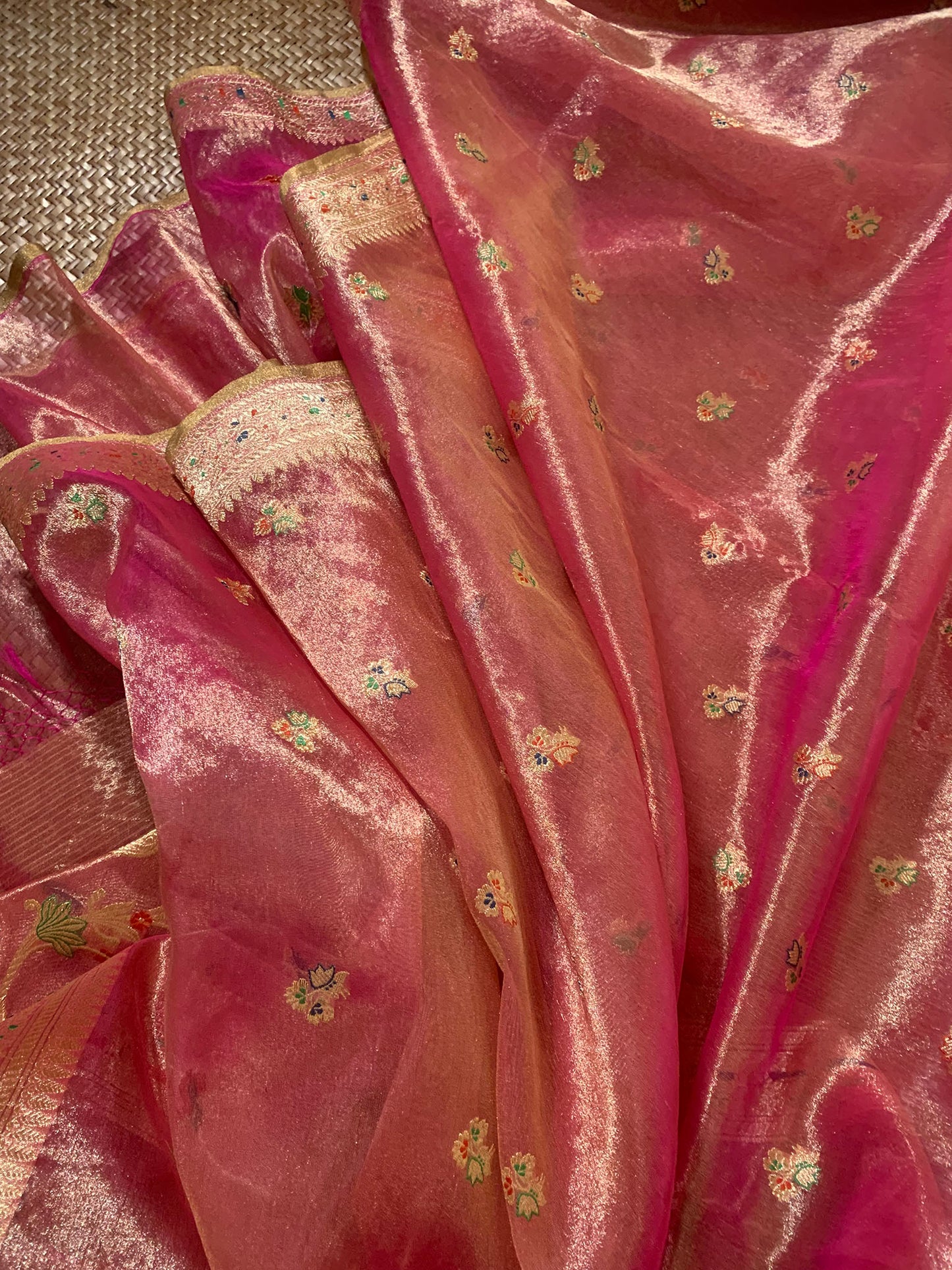 C Assam Handloom Silk Saree (Fabriqué sur commande)