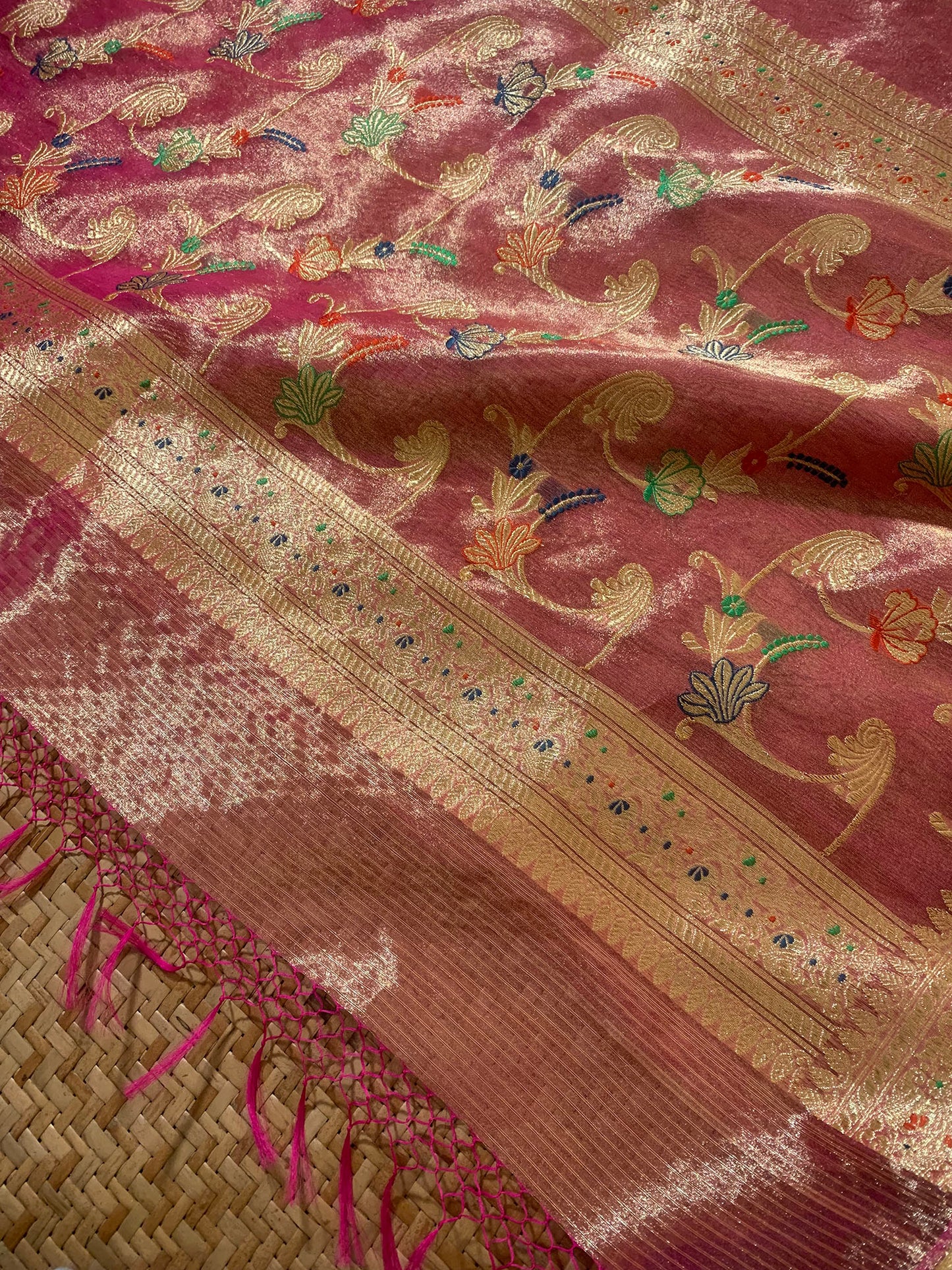 C Assam Handloom Silk Saree (Fabriqué sur commande)