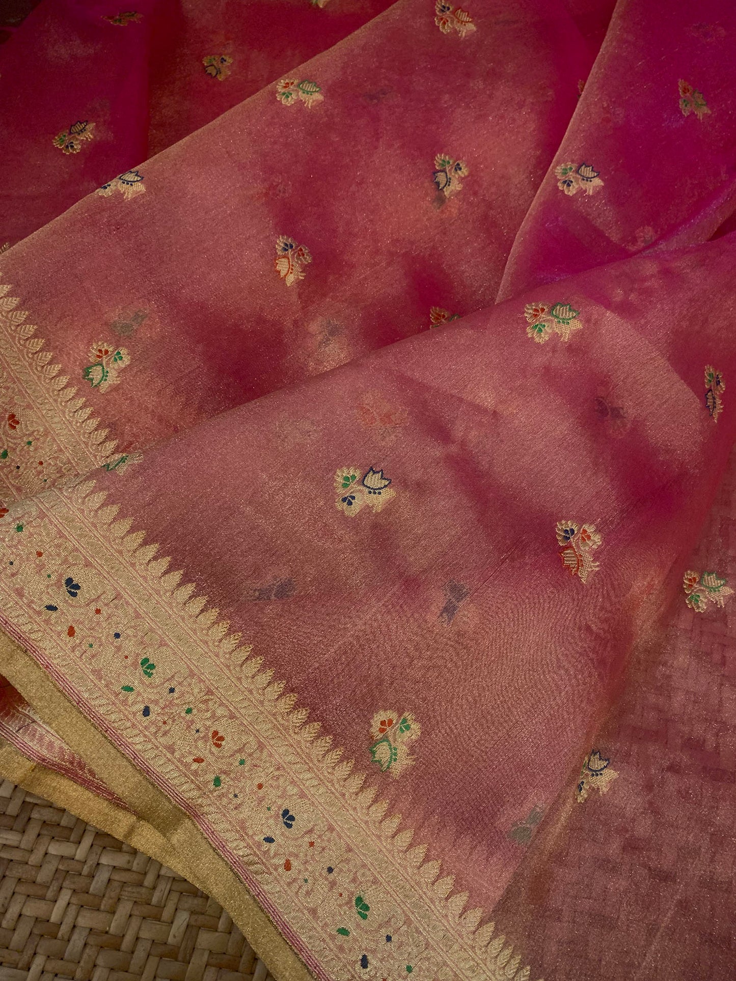 C Assam Handloom Silk Saree (Fabriqué sur commande)