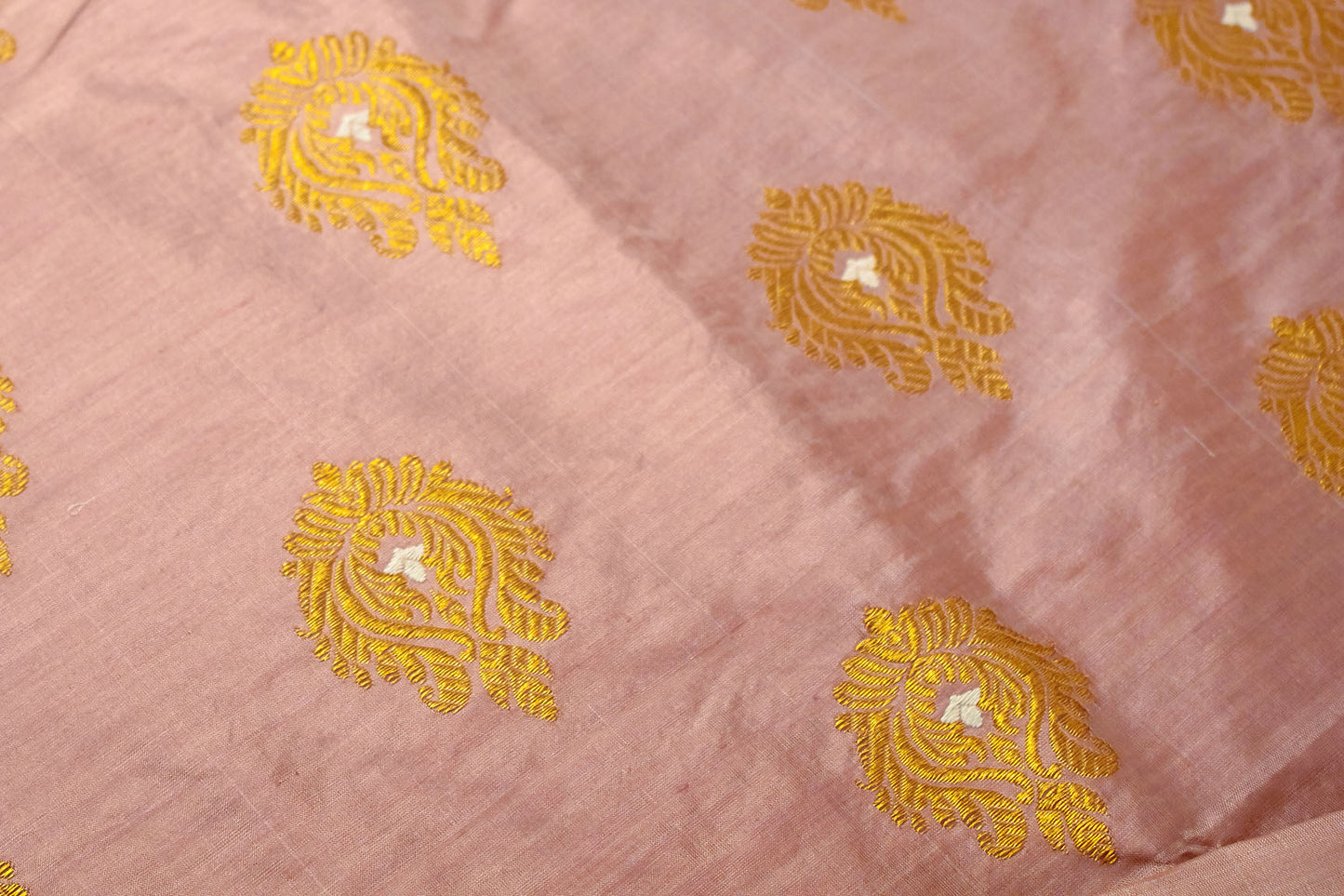 Lac Natural Dyed Handloom Silk Saree