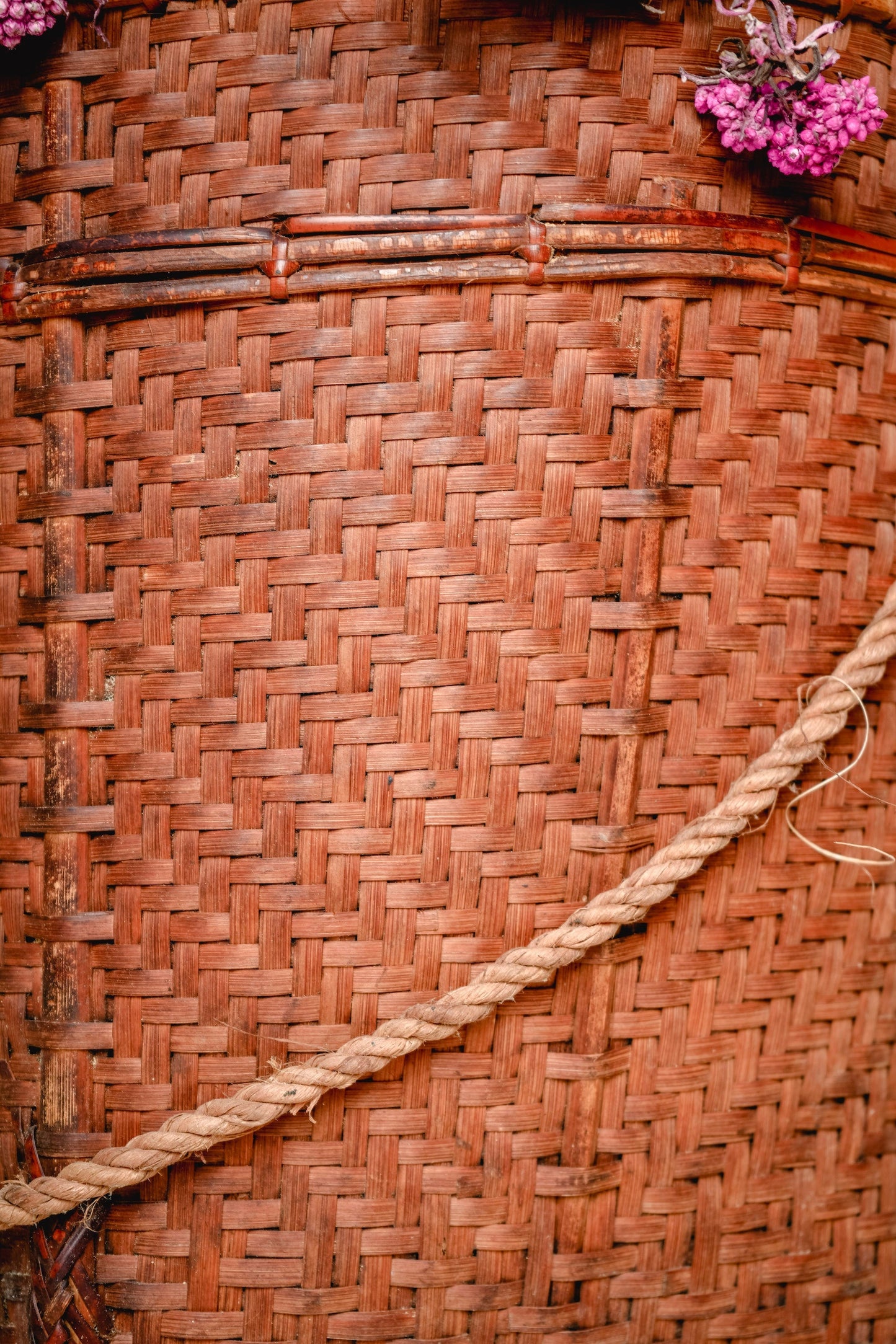 Neutral Round Woven Basket with Handle