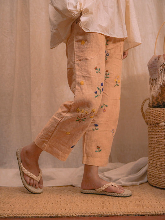Farida | Pantalon teint naturel en lin brodé à la main