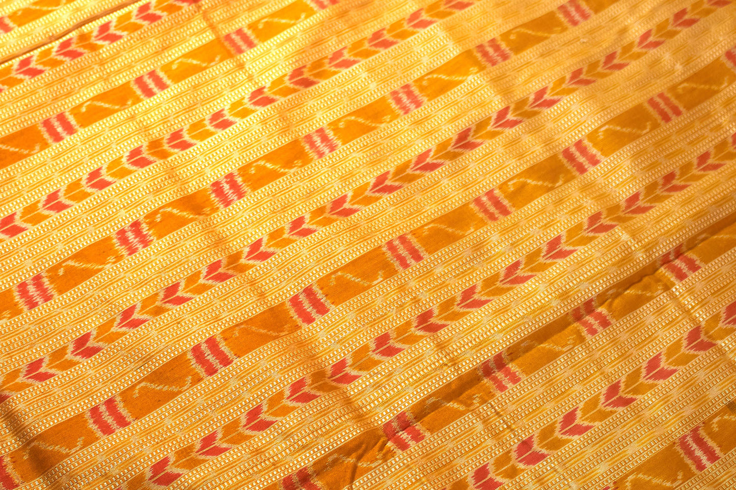 Sari en soie double Ikat Gouri Sambalpuri