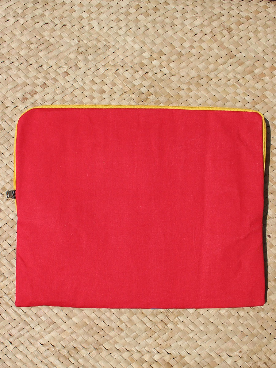Étui carré pour ordinateur portable fait main rouge