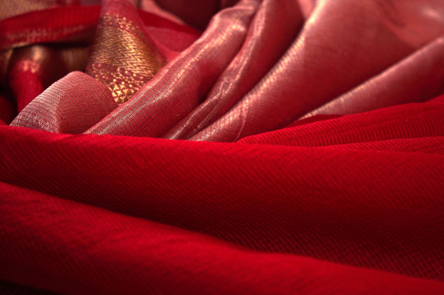 Red Maheshwari Handloom Sari