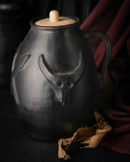 Pot de brassage ancien de Zam en poterie noire de Longpi 