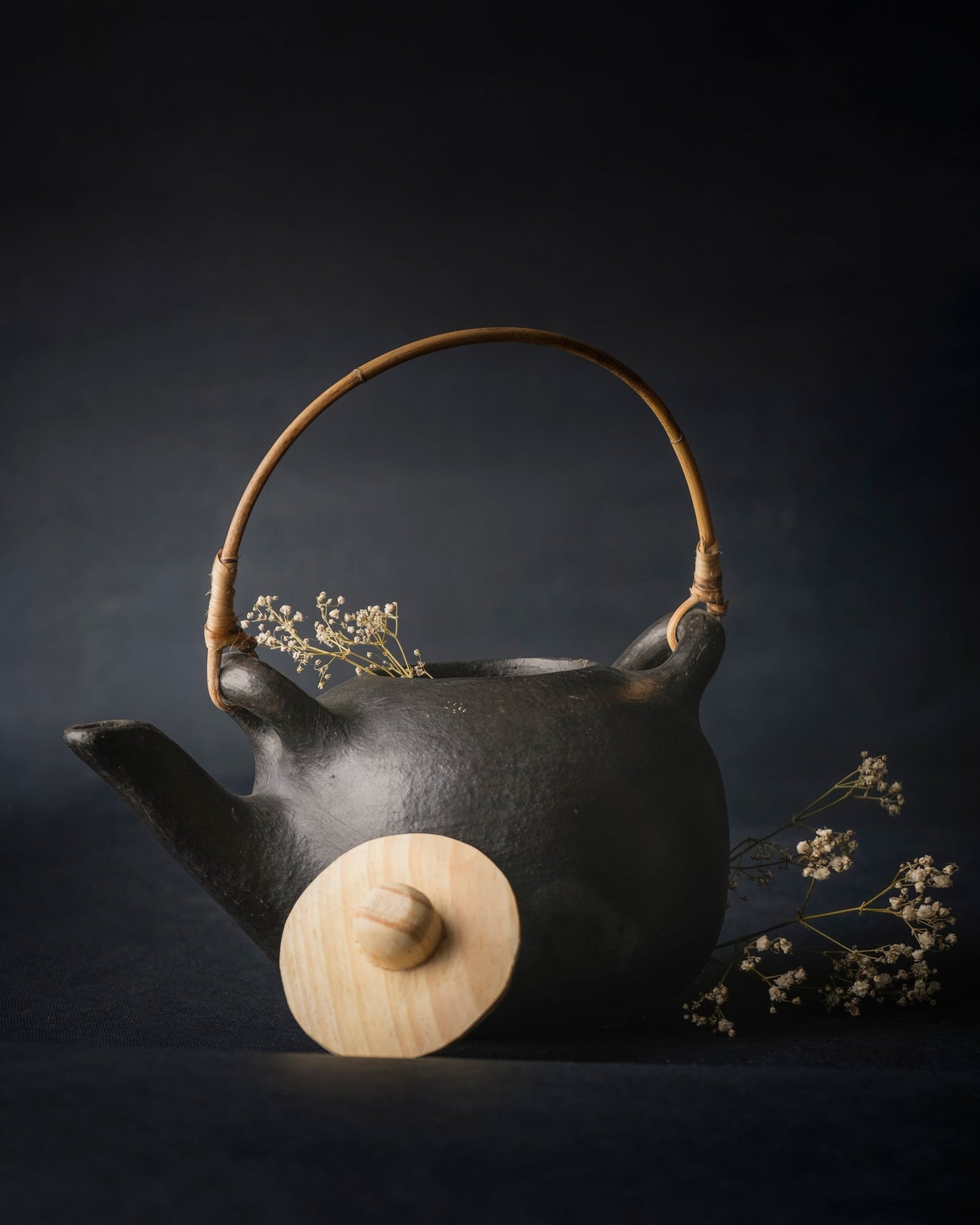Bouilloire en grès de poterie noire Longpi - 1 L