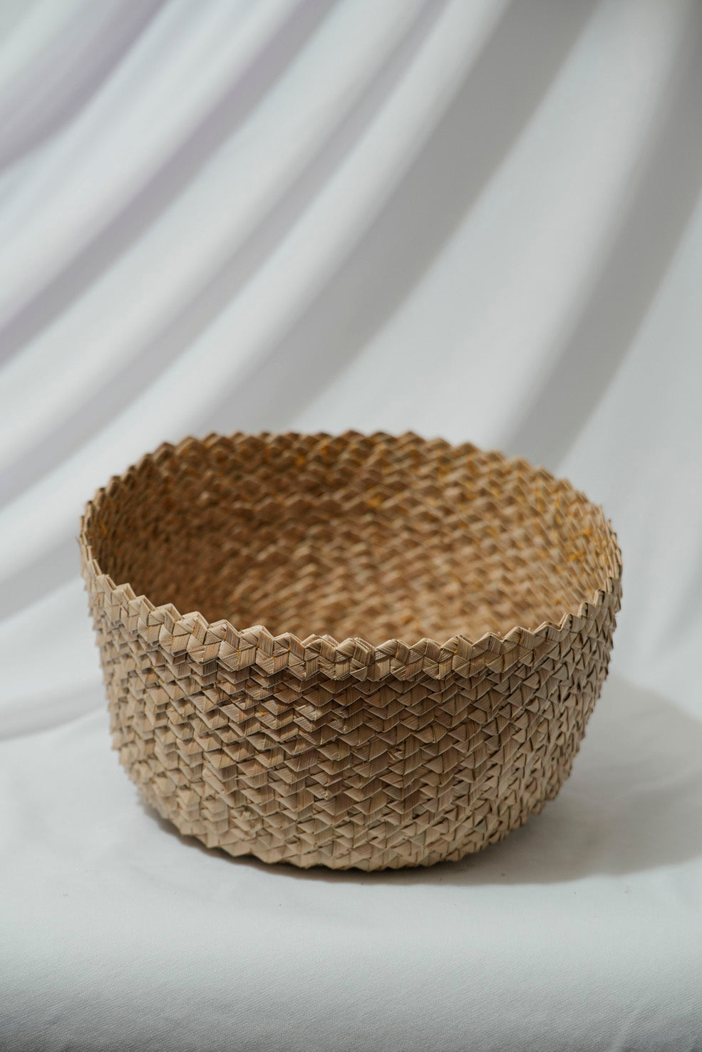 Khajuri Leaf Hexa - Patterned Grass Basket