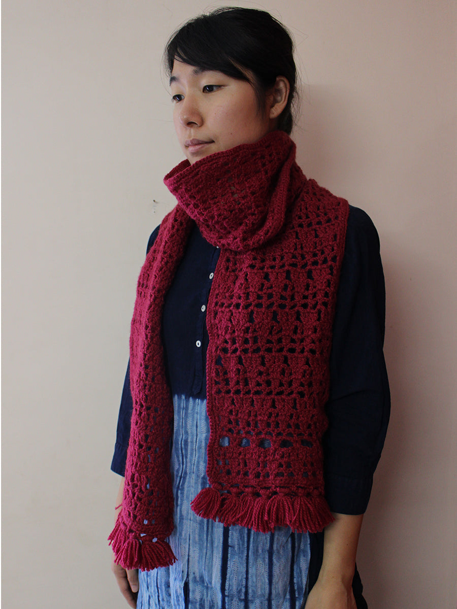 Hand Knitted Woollen Scarf- Mehroon